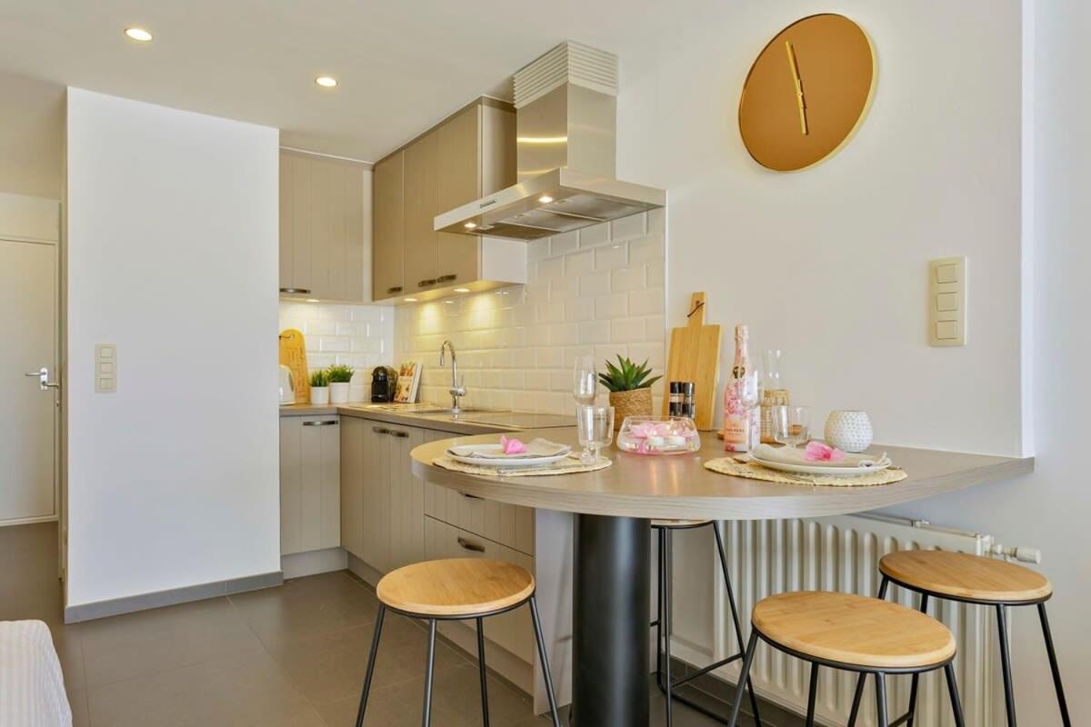 Huswell - Studio With Great Sea View On Terrace Knokke-Heist Exterior photo